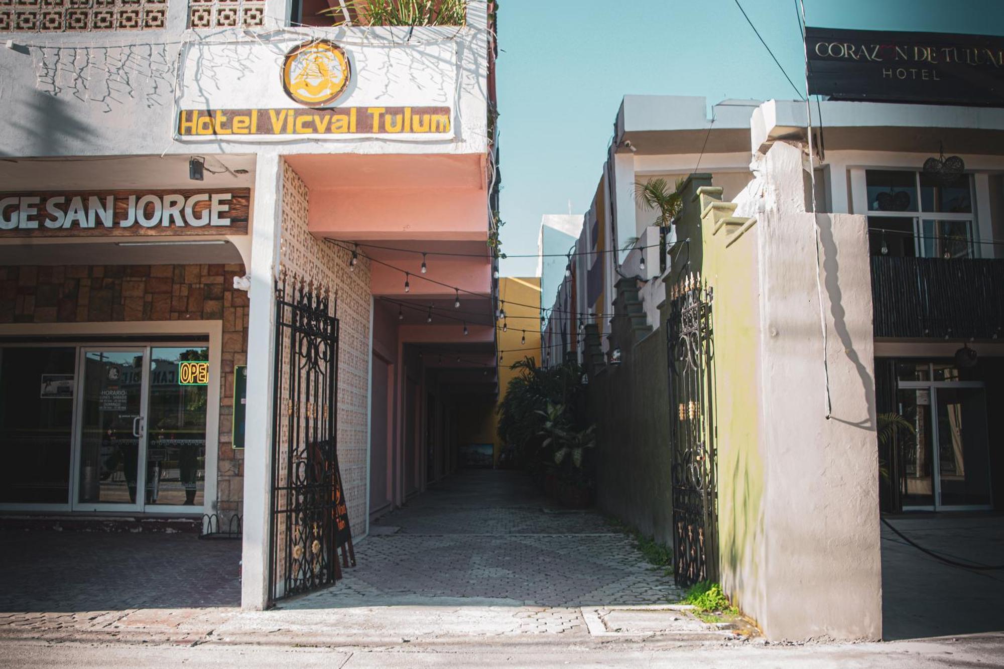 Vicval Hotel