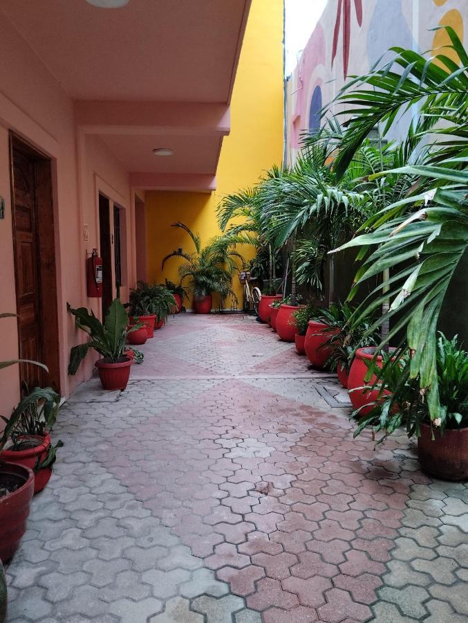 Vicval Hotel *
